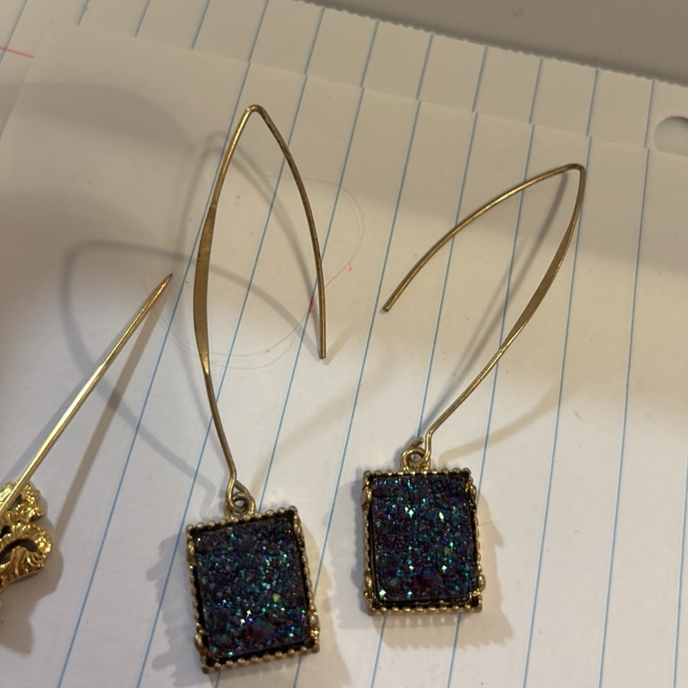 Elegant Gold and Blue Druzy Earrings